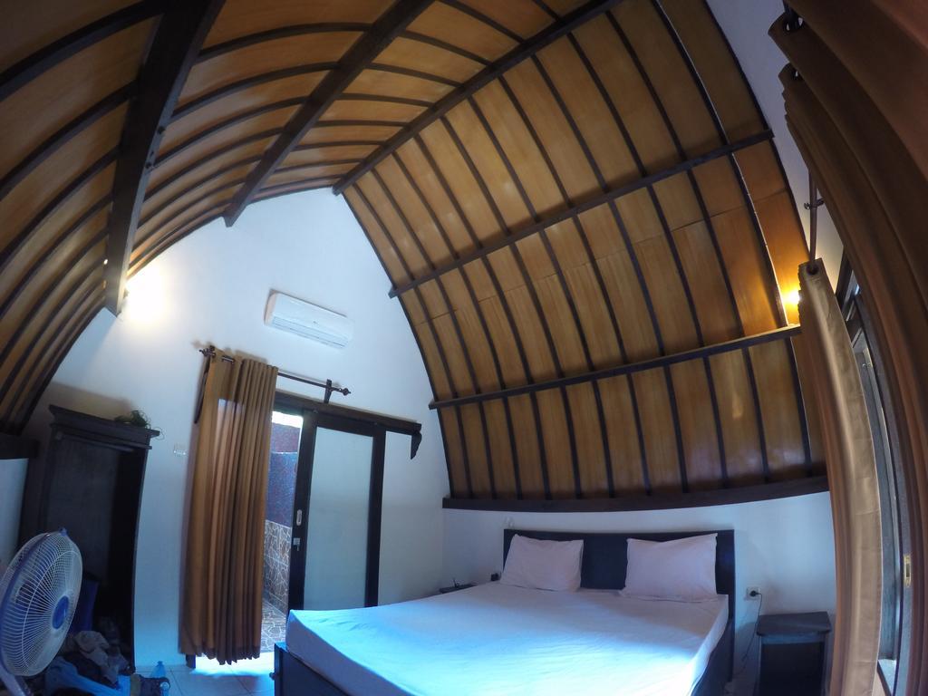 Hello Lumbung Homestay Гили-Эйр Экстерьер фото
