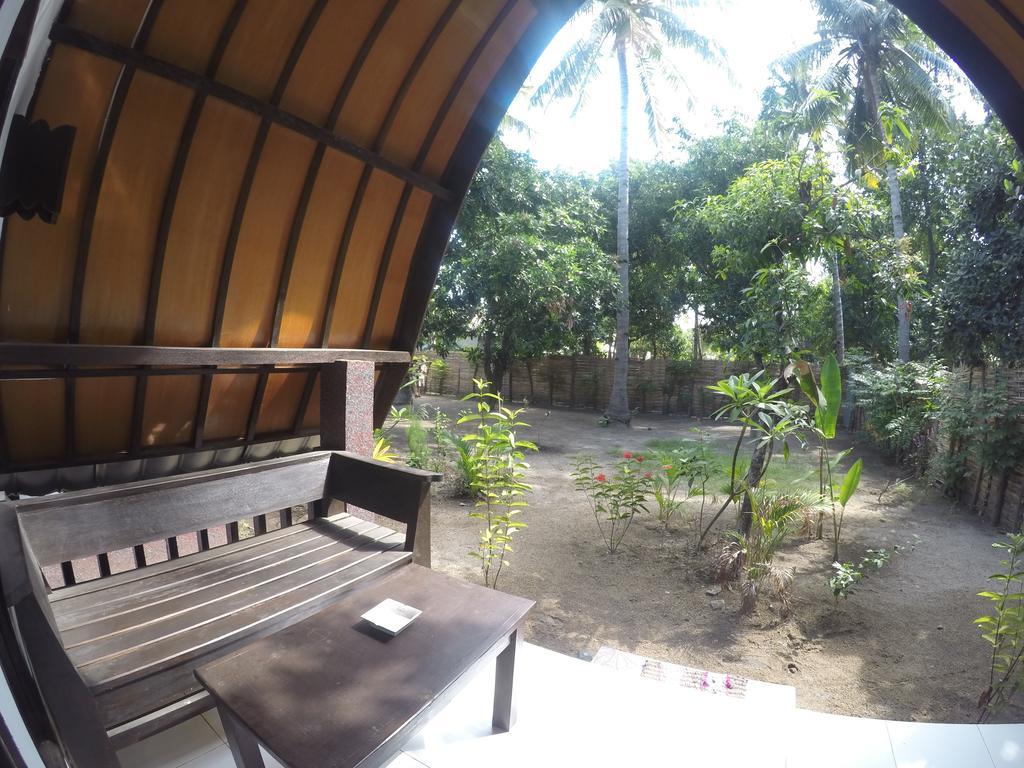 Hello Lumbung Homestay Гили-Эйр Экстерьер фото